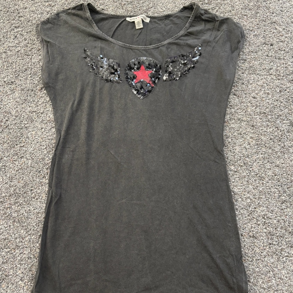 Andrew Charles- Long Line Logo Tee